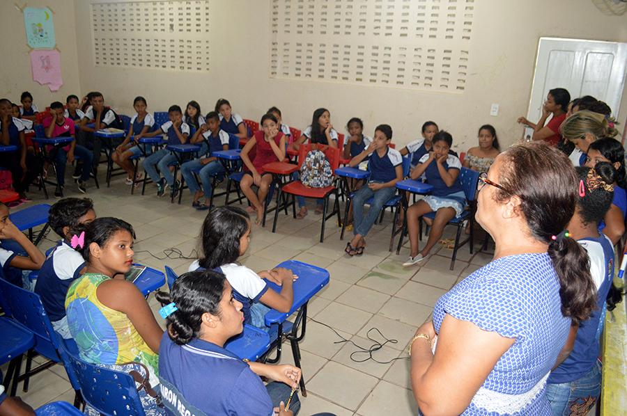 Educação Especial: professores e alunos no diálogo por igualdade   